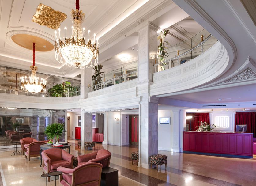 Lobby Photo