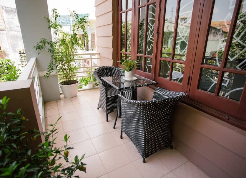 Balcony Photo