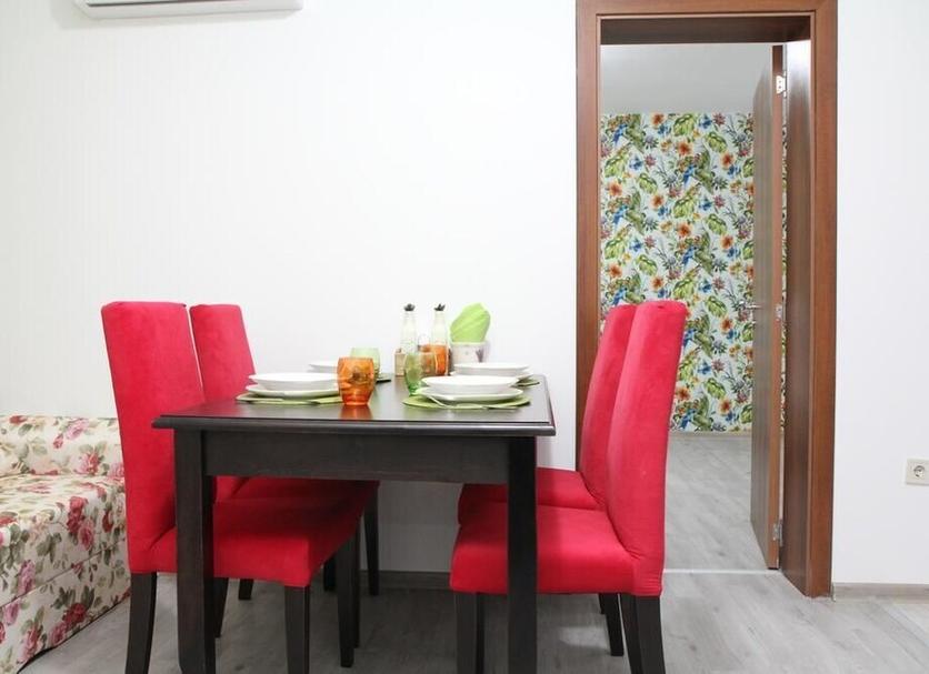 Dining room Photo