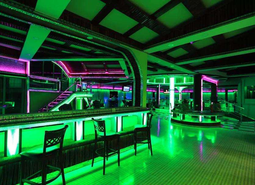 Bar Photo