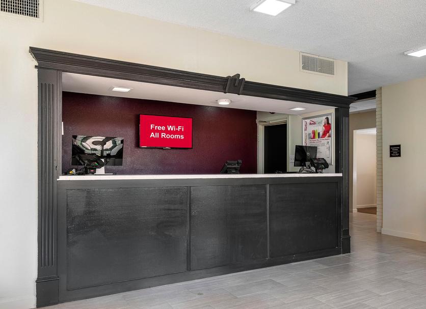 Front desk Photo
