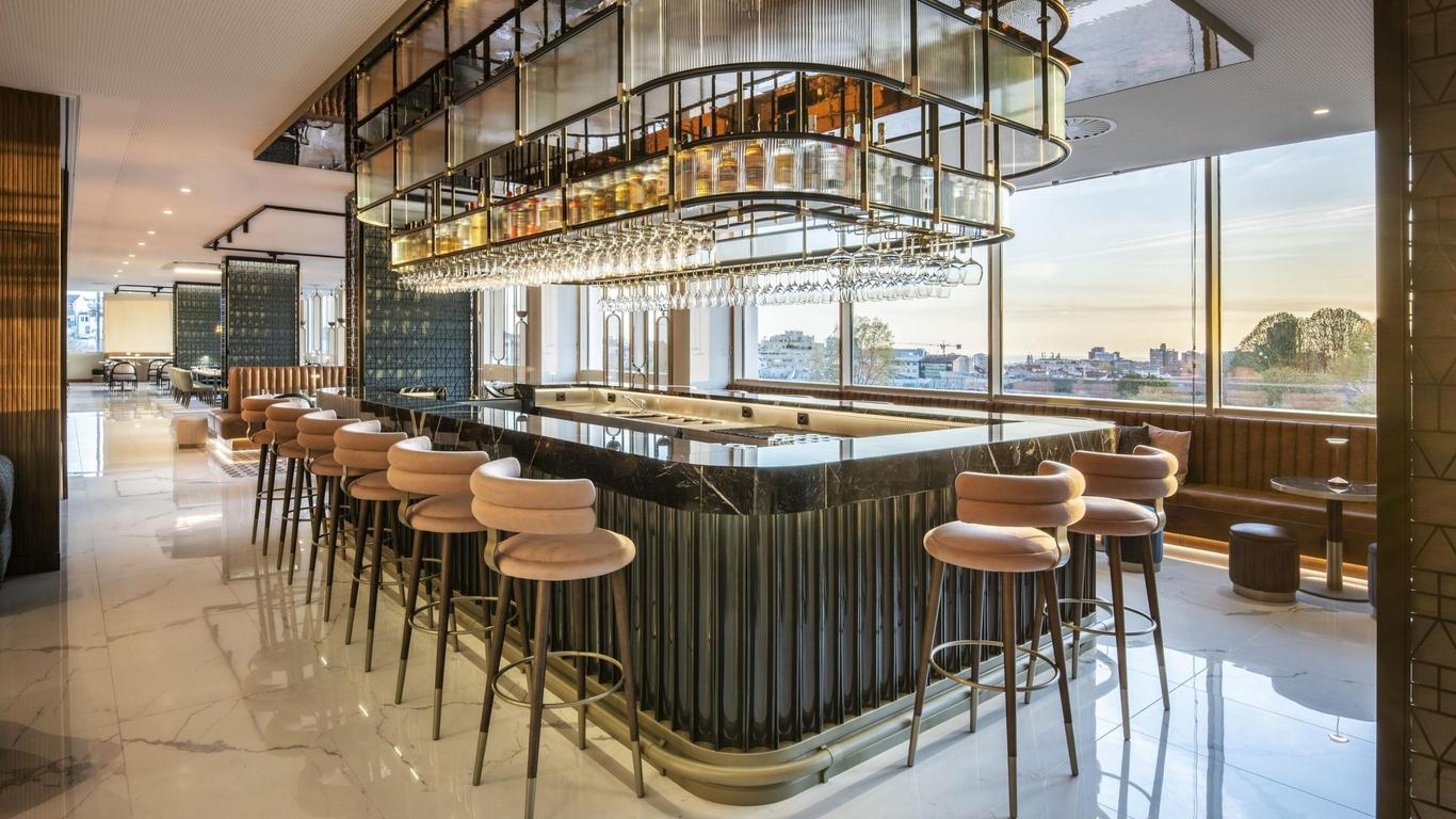 Renaissance Porto Lapa Hotel