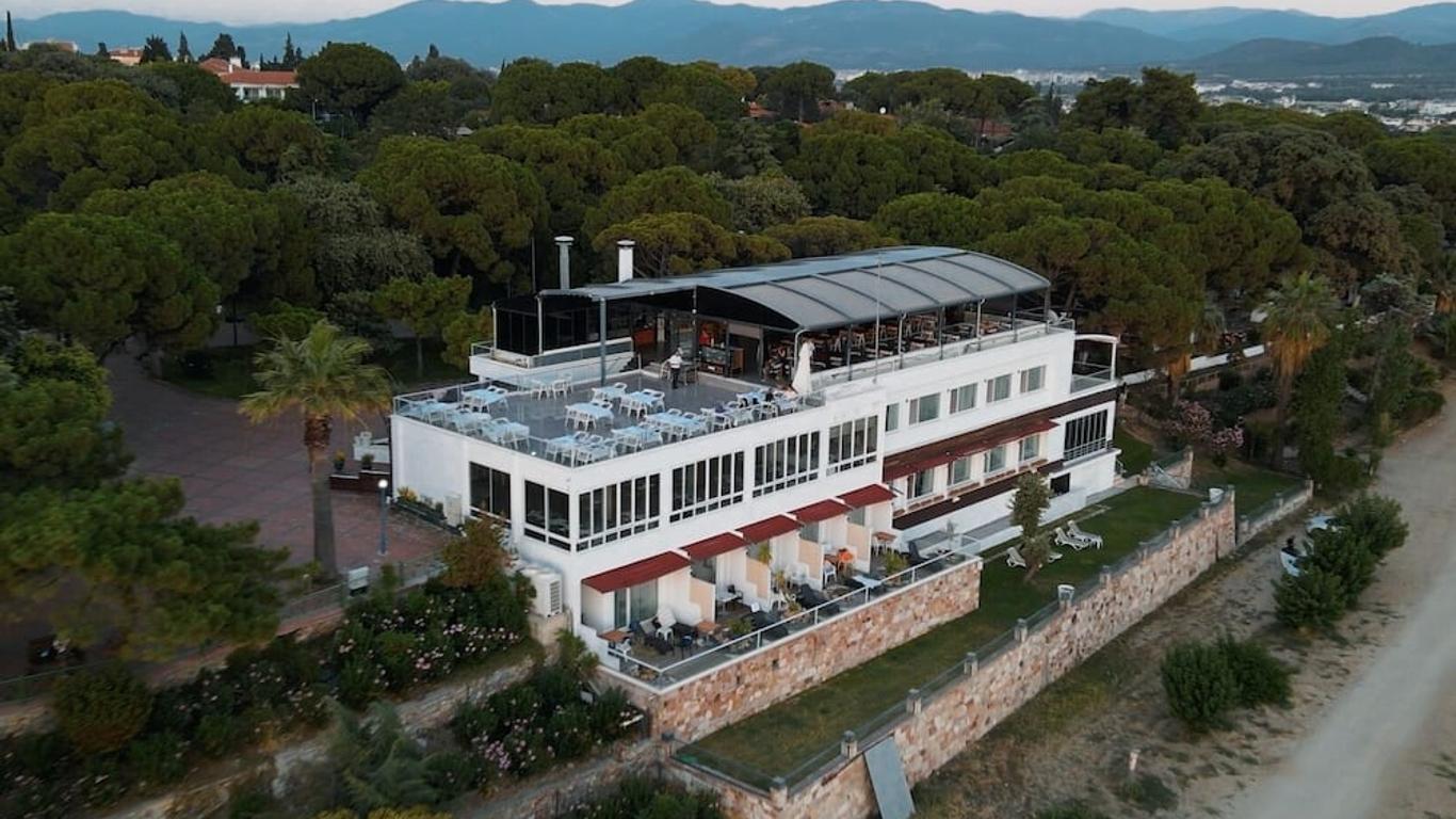 Karakas Hotel