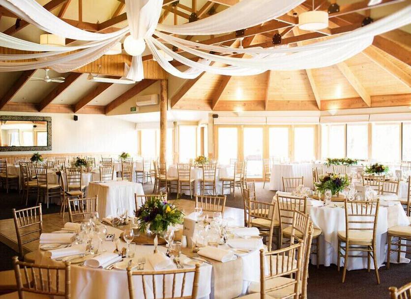 Banquet hall Photo