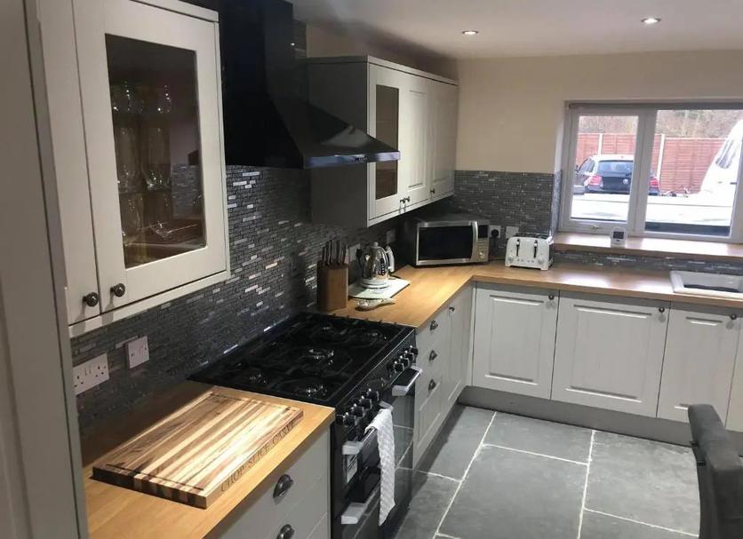 Kitchen Photo