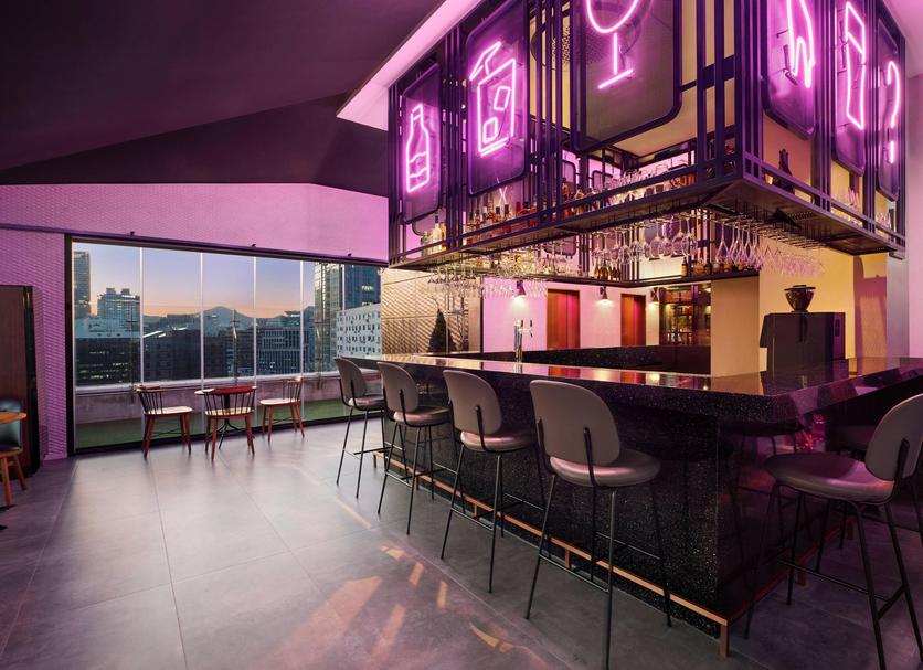 Bar Photo