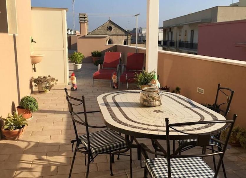 Balcony Photo