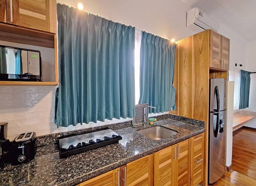 Kitchen Photo