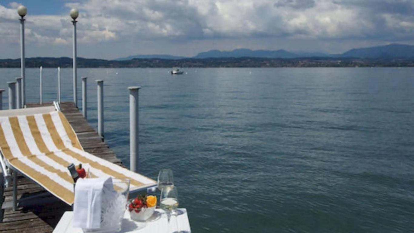 Hotel Saviola