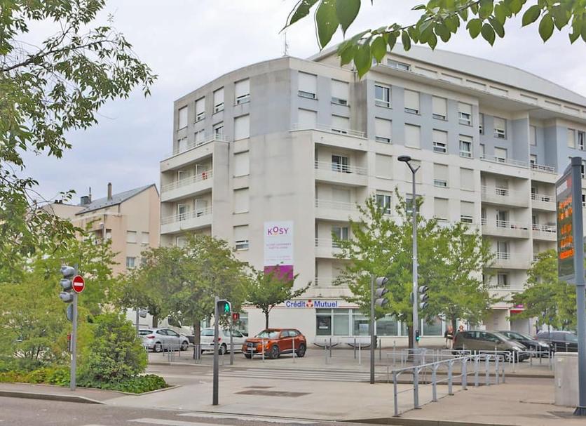 Building Photo