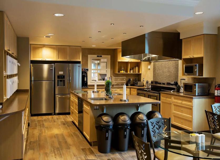 Kitchen Photo