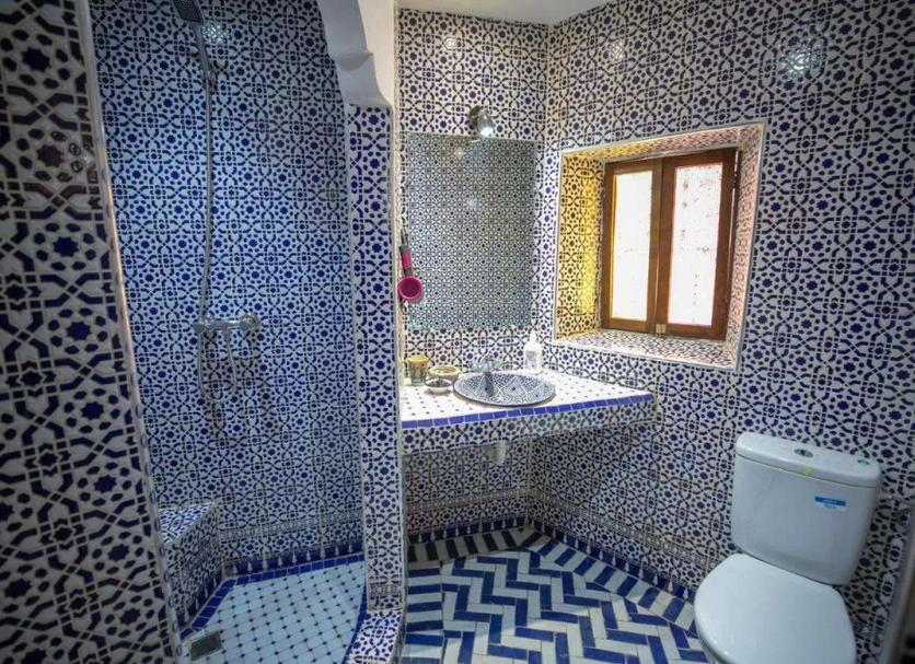 Bathroom Photo