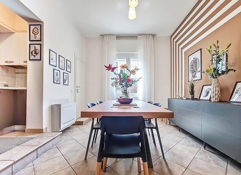 Dining room Photo