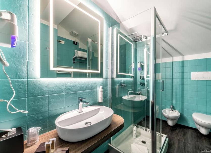 Bathroom Photo