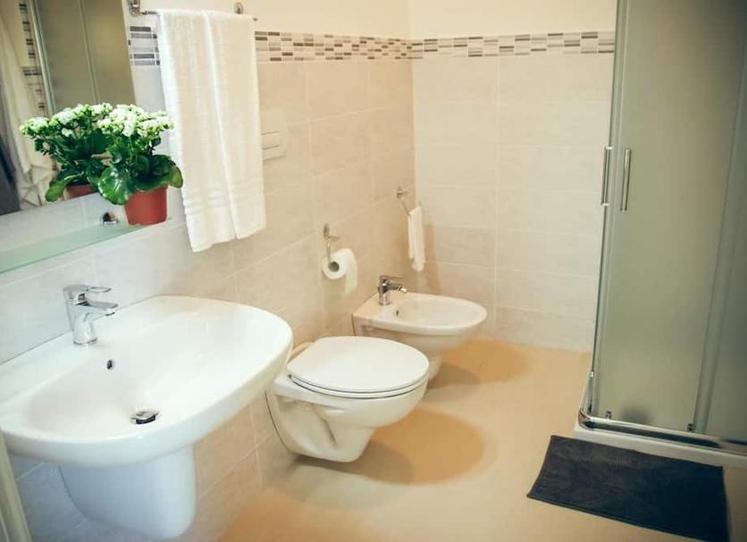Bathroom Photo