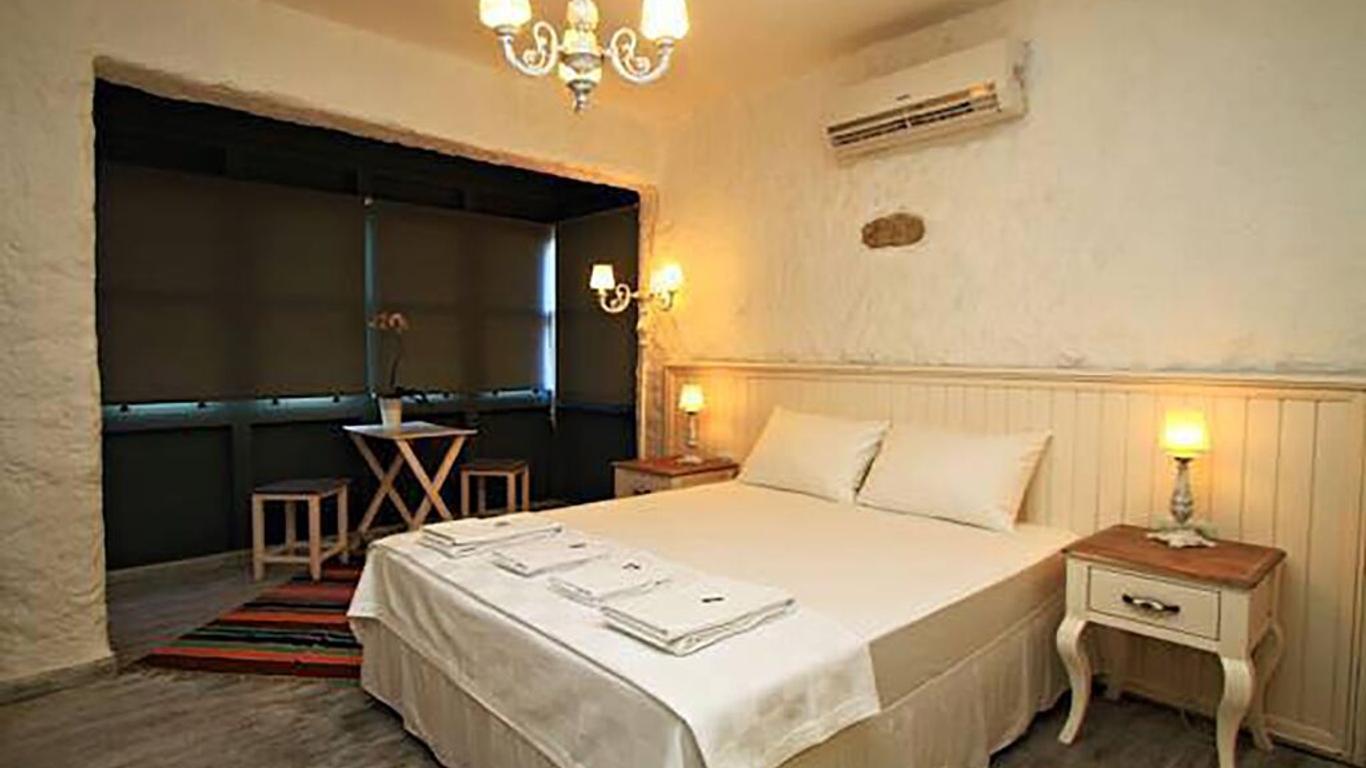Mina Otel Alacati