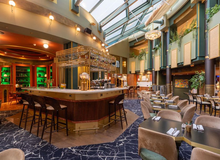 Restaurant Photo