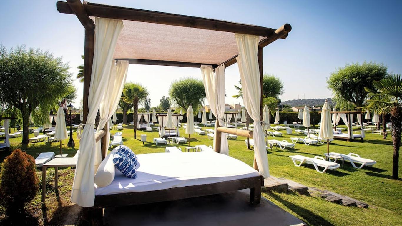 Hotel Conde Rodrigo II by eme hoteles