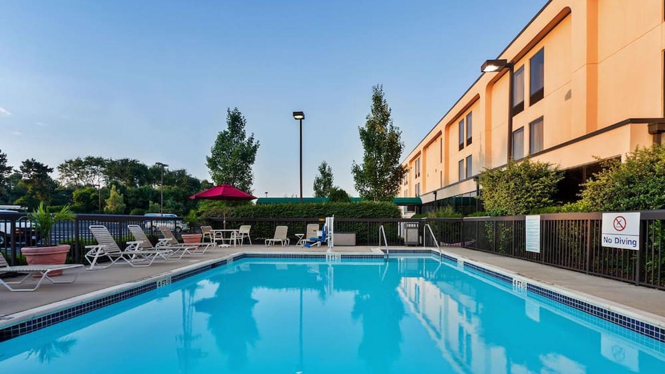 Comfort Inn & Suites Mt. Holly - Westampton