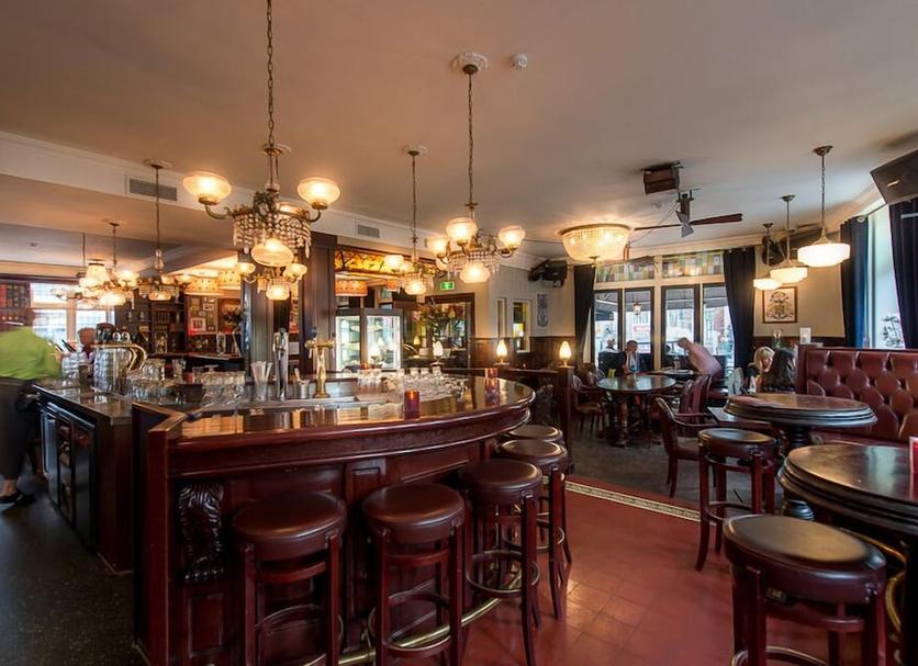 Bar Photo