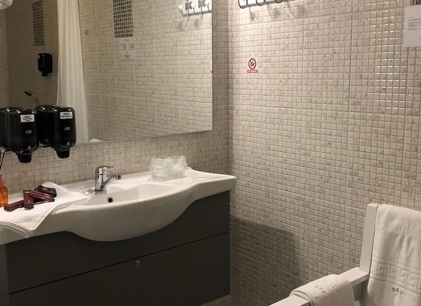 Bathroom Photo