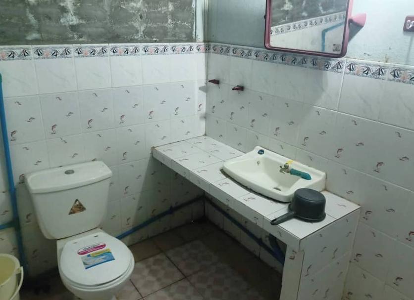Bathroom Photo