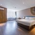 Home Inn Neo Changzhou Wanda Plaza Tongjiang Avenue guest room with king bed and large window in Changzhou