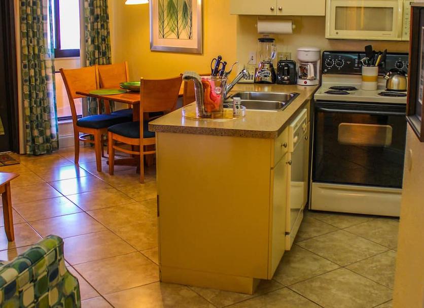 Kitchen Photo