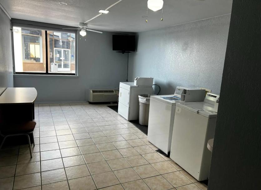 Laundry facility Photo