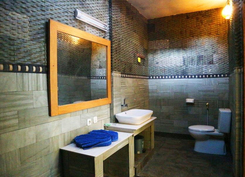 Bathroom Photo