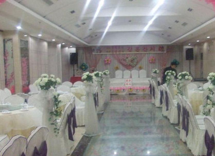 Banquet hall Photo