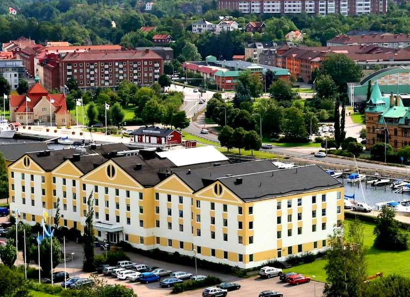 Building Photo