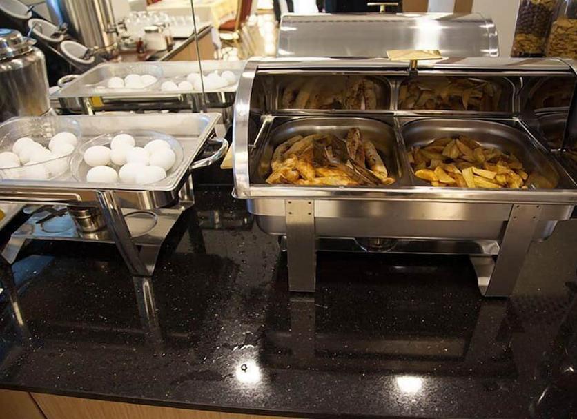 Buffet Photo