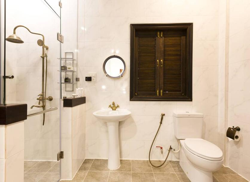 Bathroom Photo