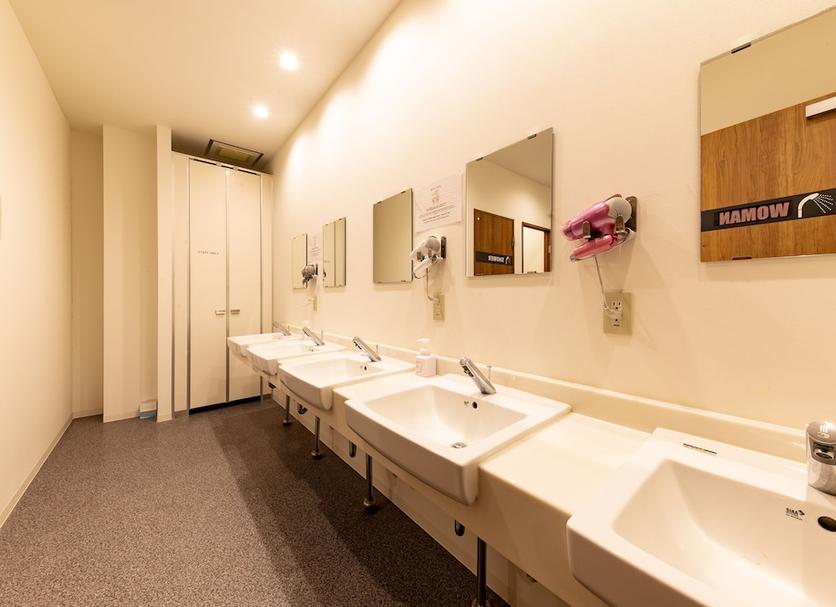 Bathroom Photo