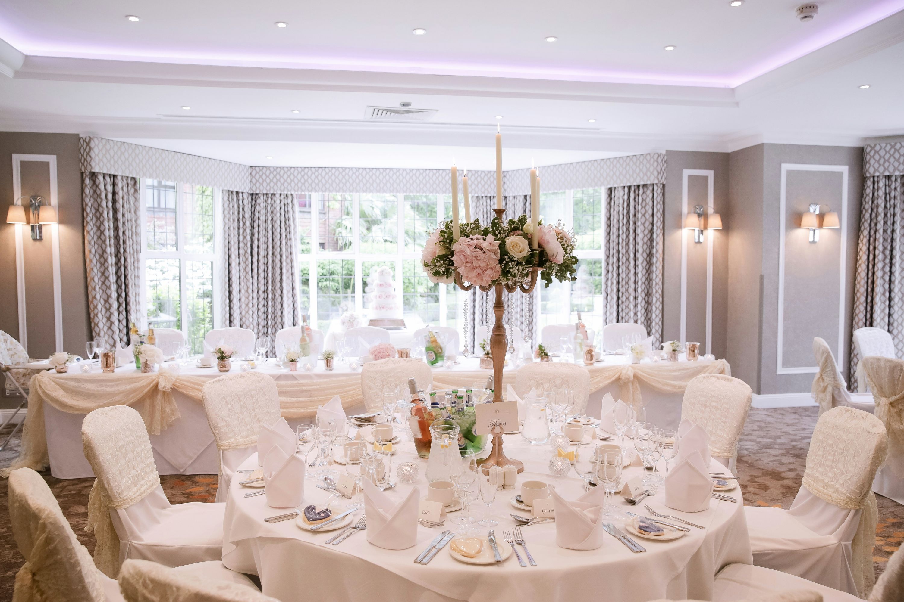 Banquet hall