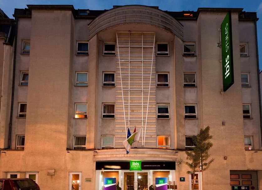 Building Photo