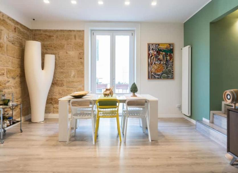 Dining room Photo