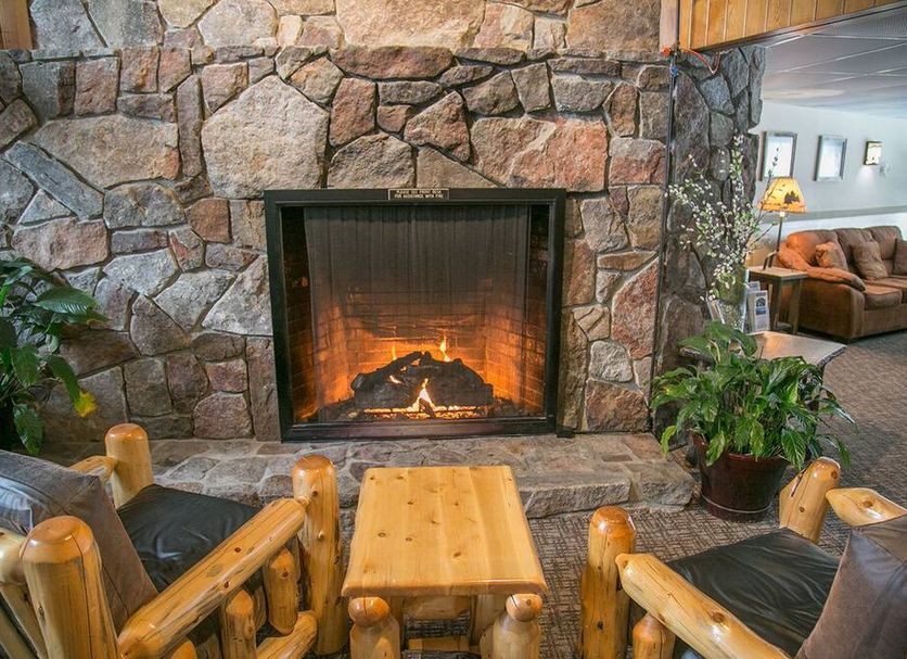 Black Bear Lodge from Waterville Valley Hotel Deals