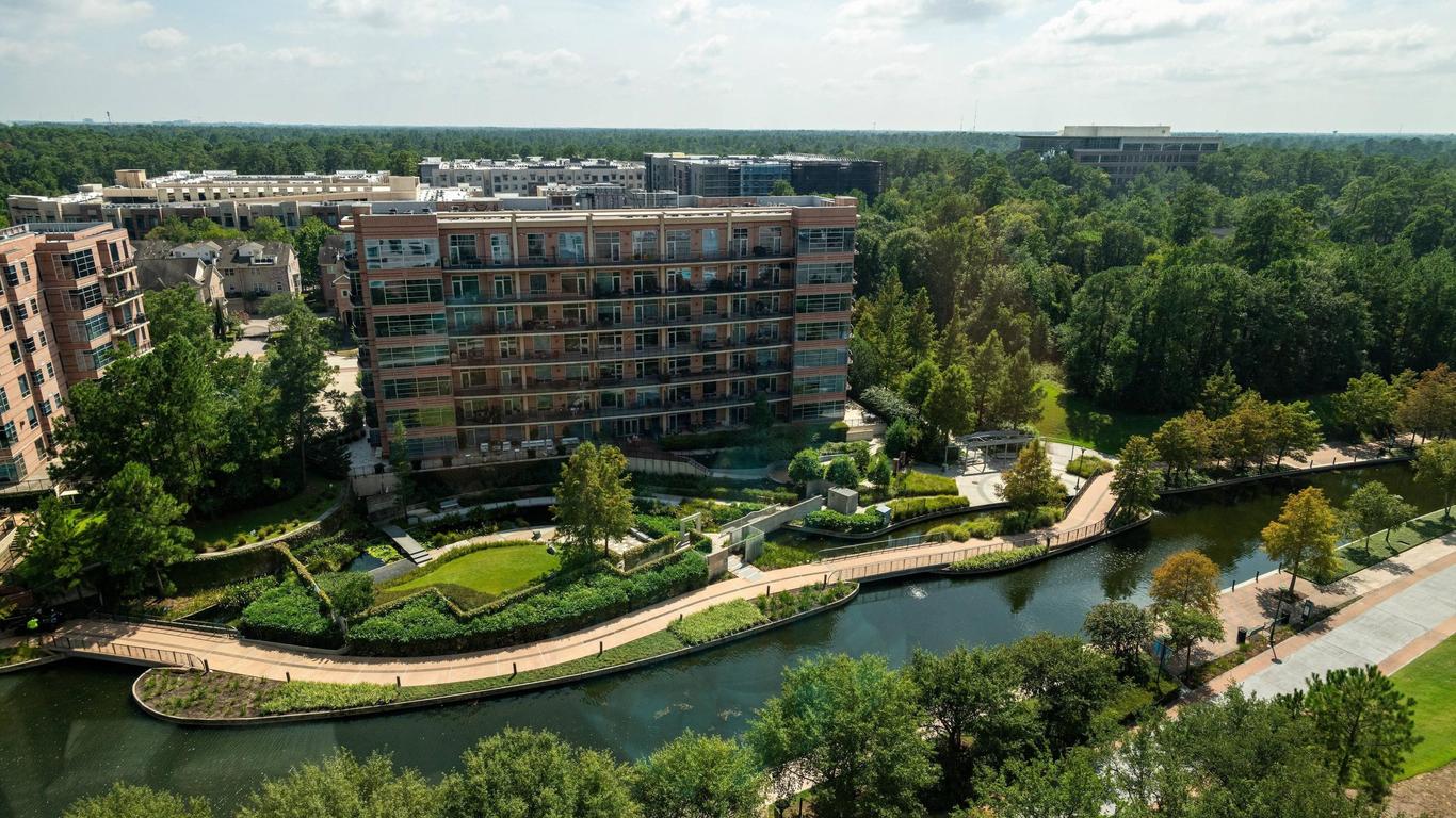 Market Street, The Woodlands, TX - Aerial Views 