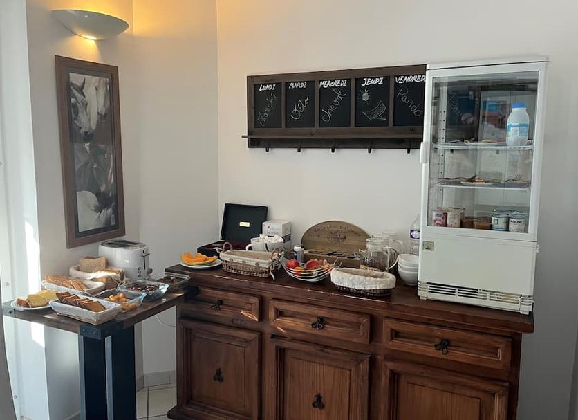 Buffet Photo