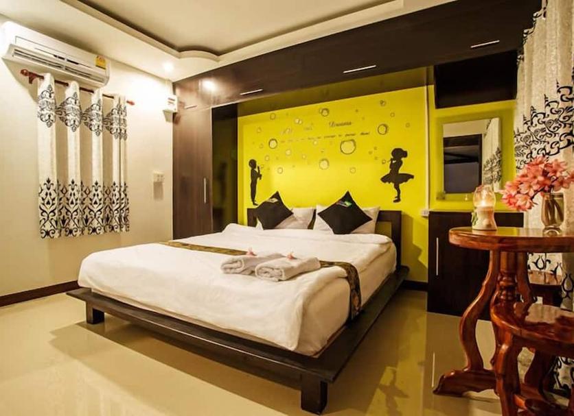 Bedroom Photo