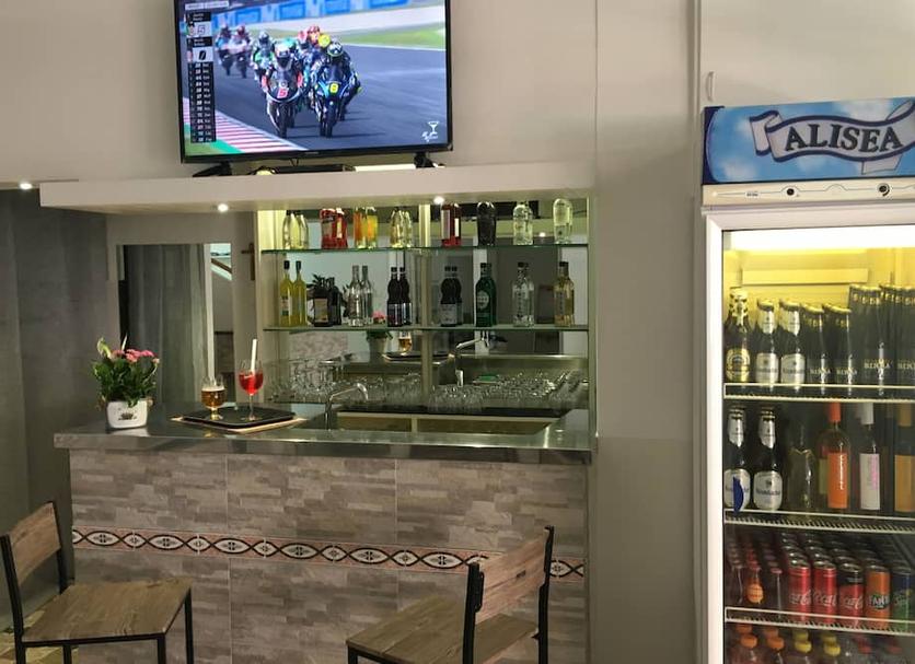 Bar Photo