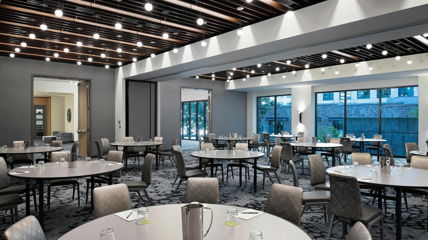 Astra Hotel, Seattle, a Tribute Portfolio Hotel