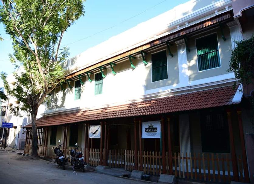 Building Photo