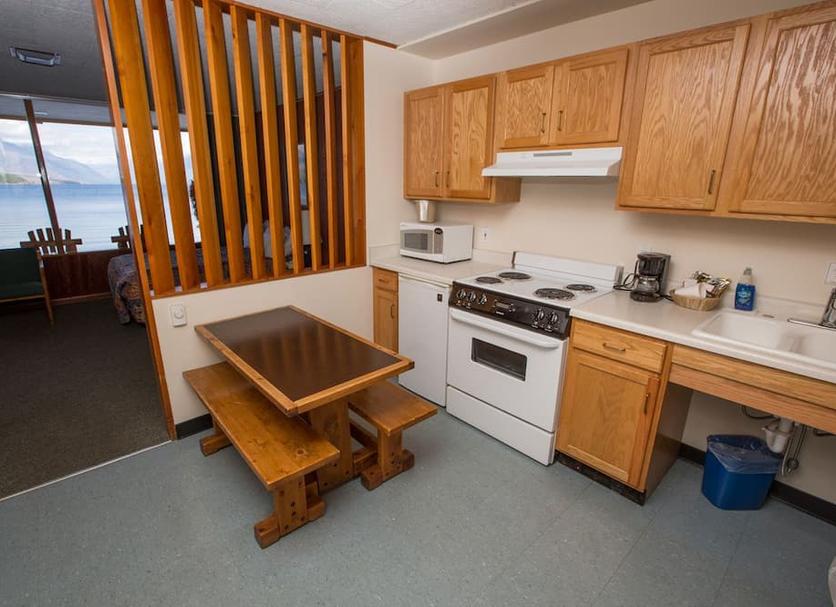 Kitchen Photo
