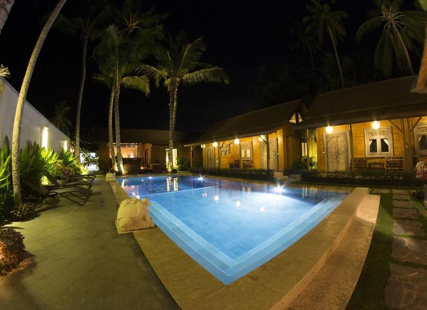 Pool Photo