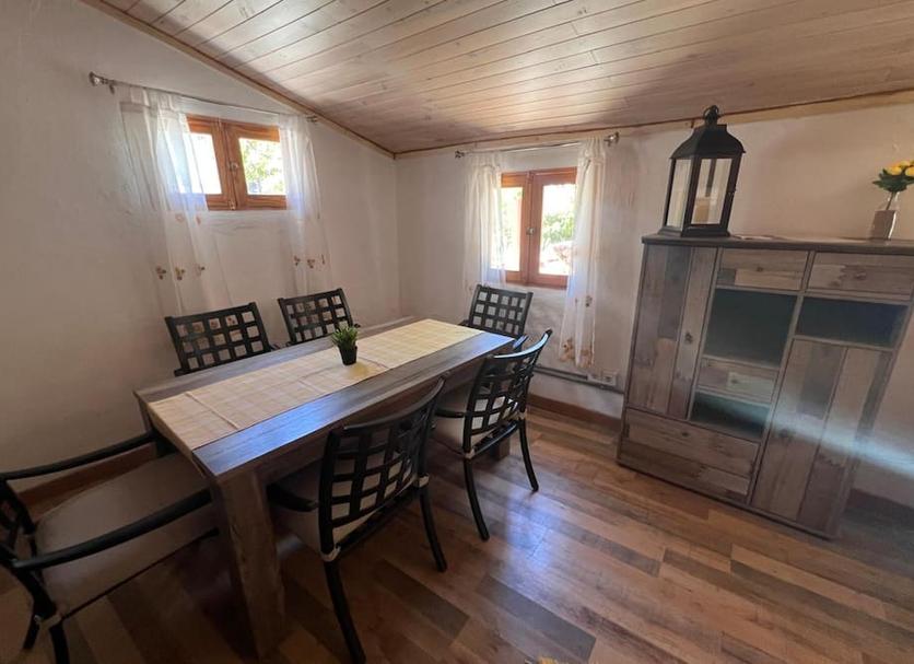 Dining room Photo