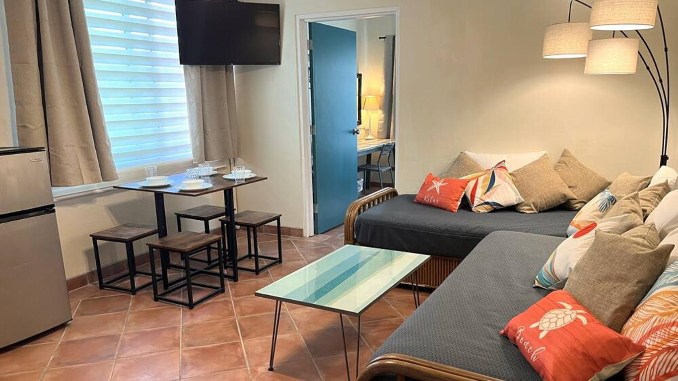 Inn at Tamarind Court