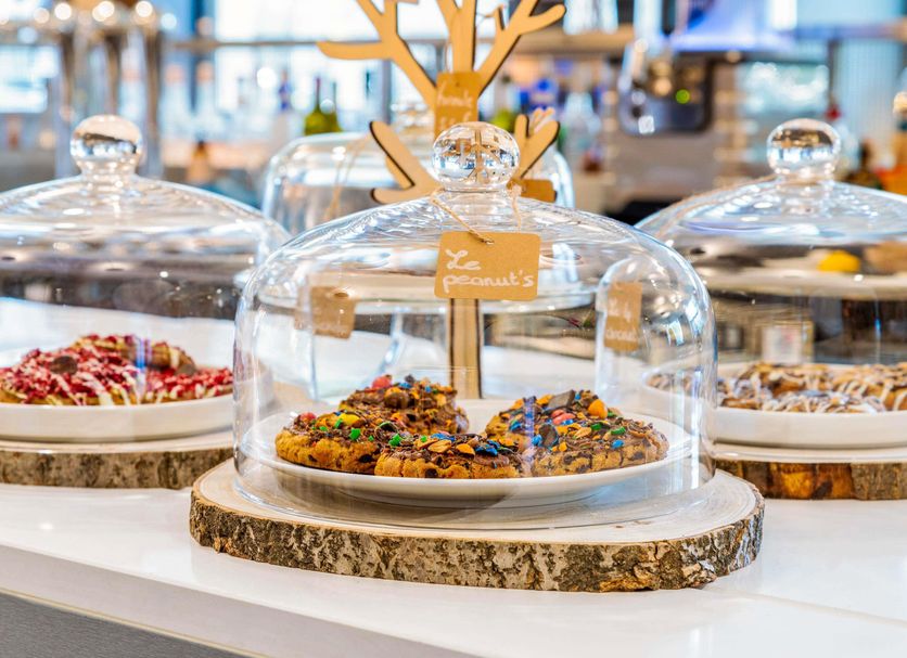 Buffet Photo